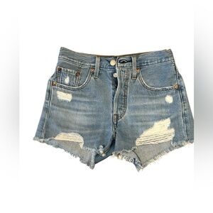 Levi’s Distressed Denim Women Shorts size 24
